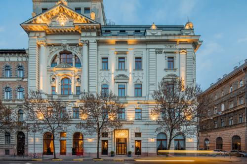 Ismerd meg a csodás a Mystery Hotel Budapest***** hotelt
